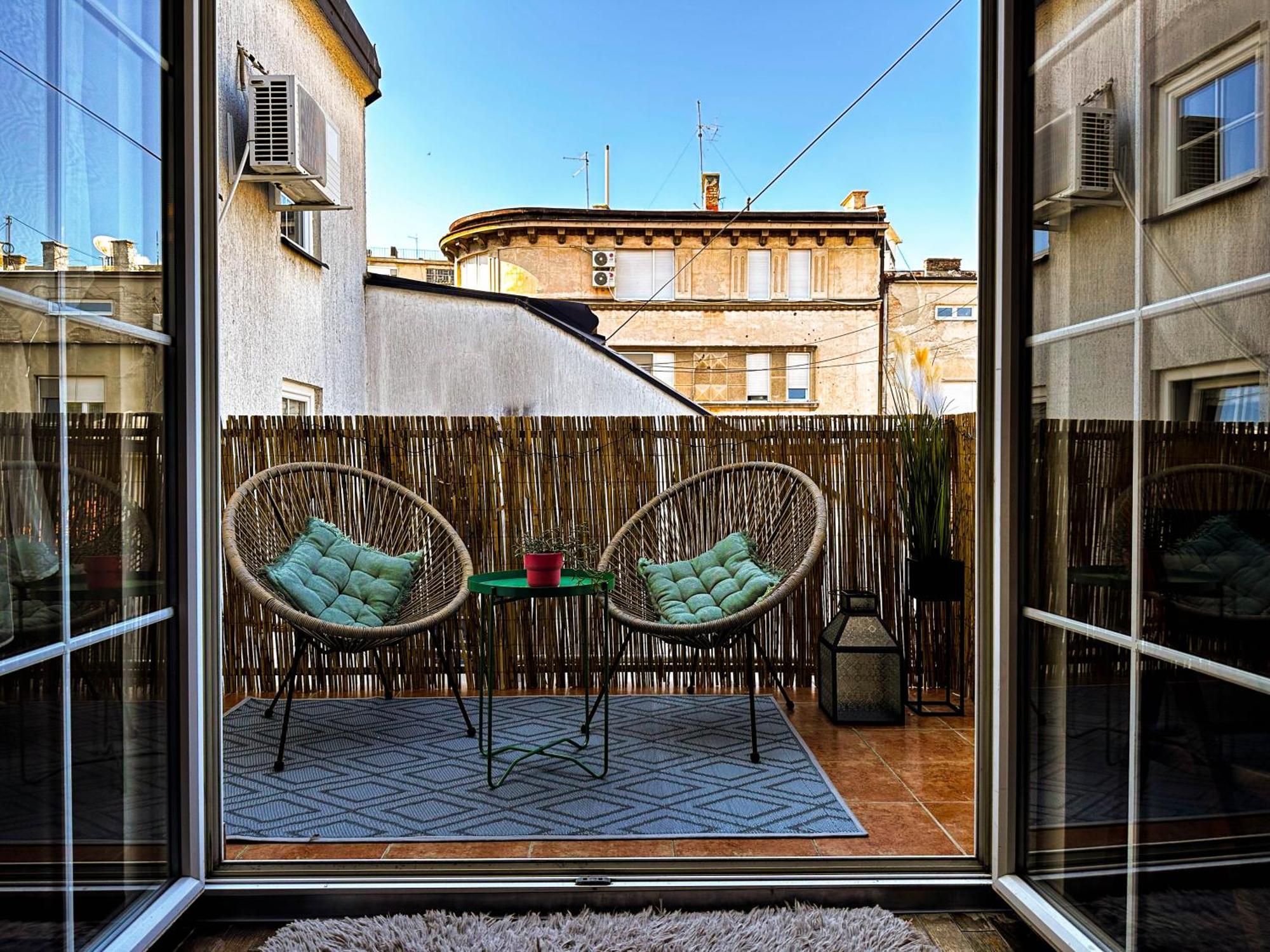Appartement Family Penthouse Old Town Heart Renovated à Belgrade Extérieur photo
